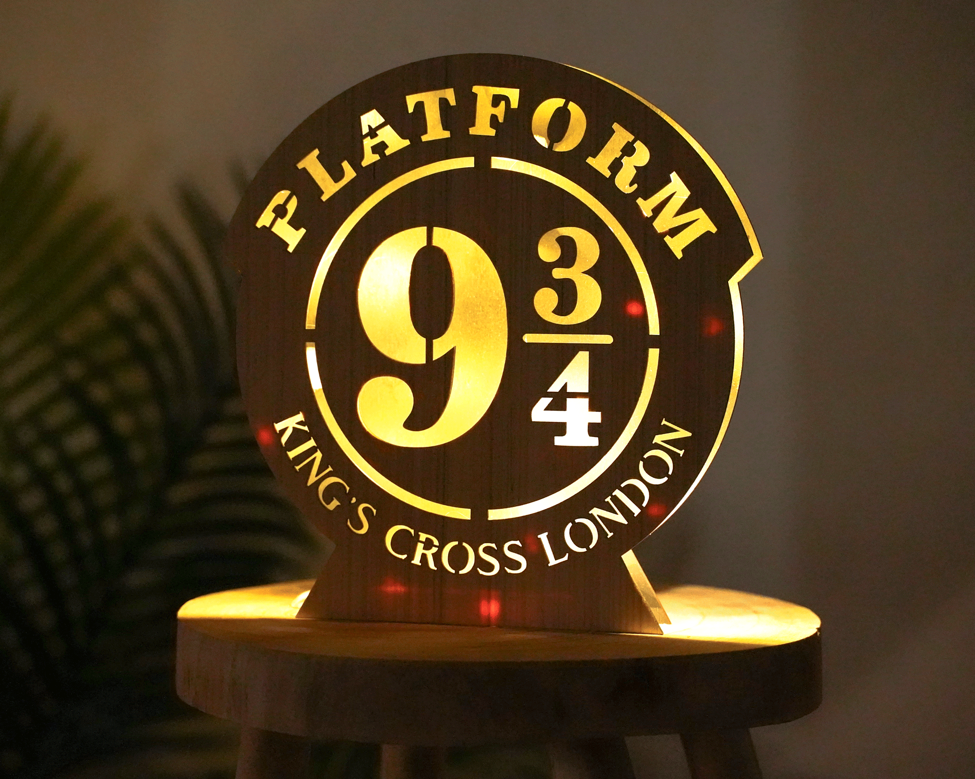 Lampada led in legno harry potter Binario 9/34