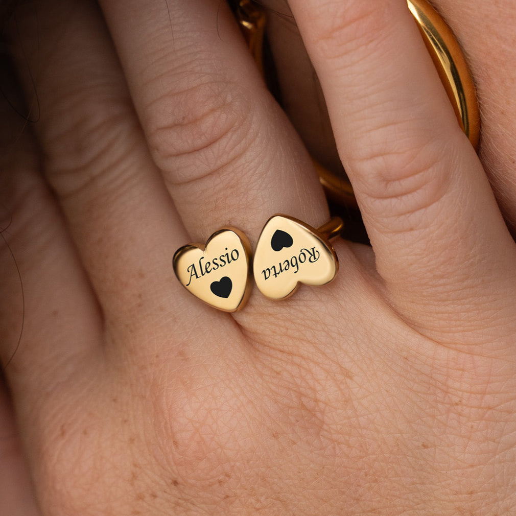 My Hearts ✦ Anello Doppio Cuore con Incisioni