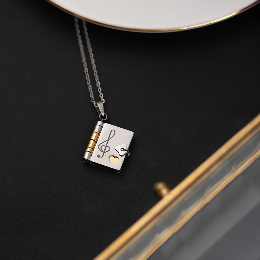 Collana Libro con frase ✦ Più bella cosa non c'é