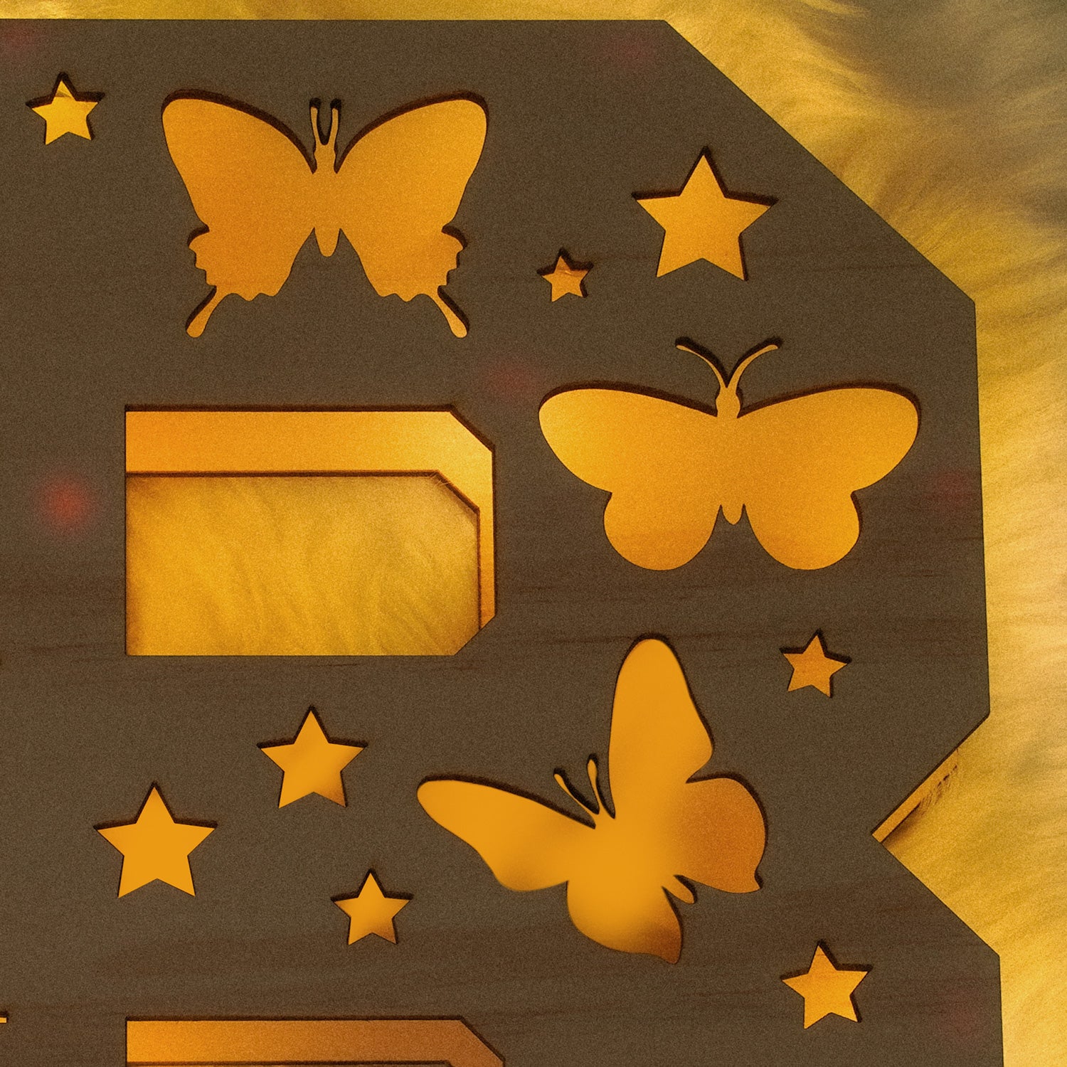 Lampada a forma di Lettera con Nome e Farfalle