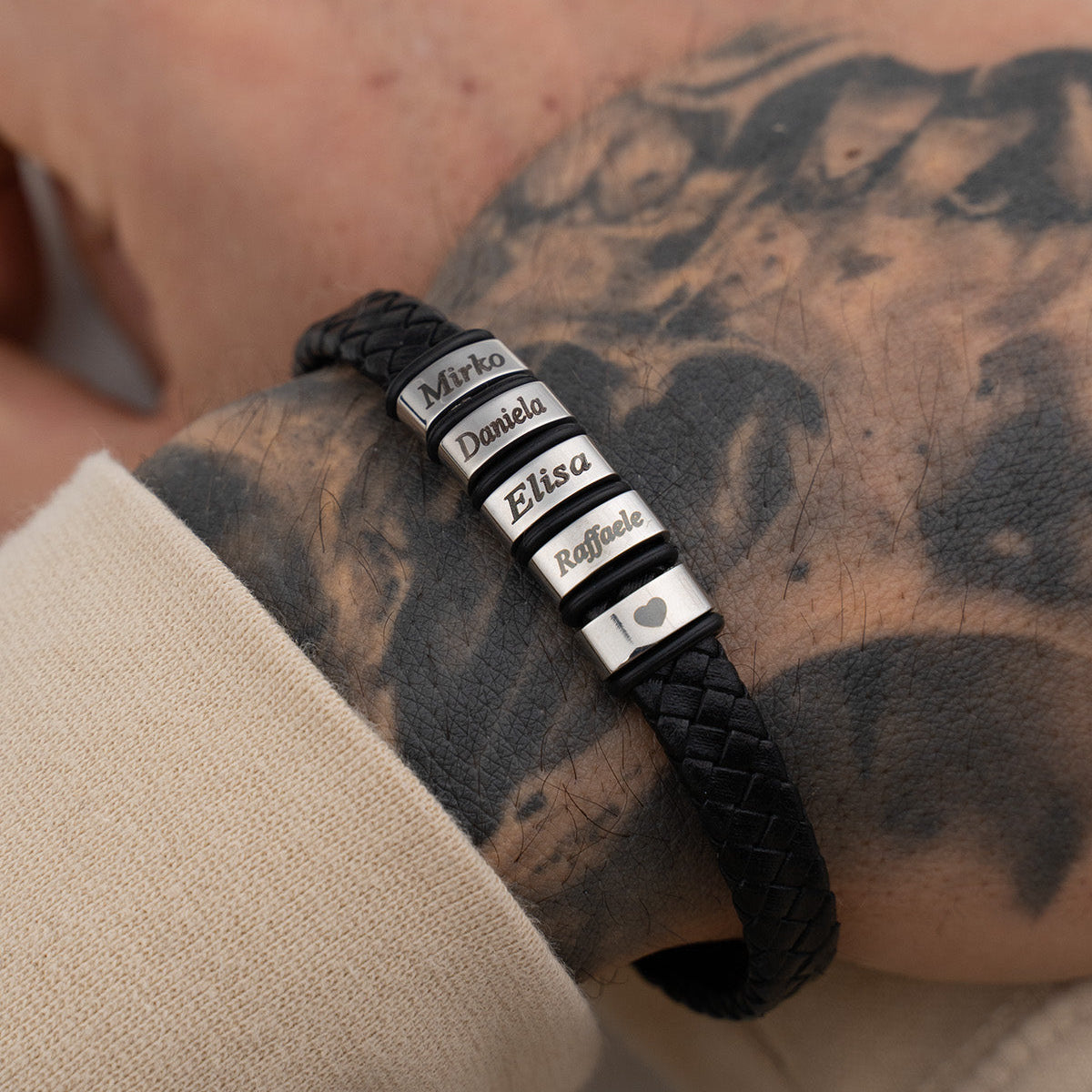 Bracciale Papà Personalizzato con Nomi – Pelle Intrecciata Nera & Acciaio